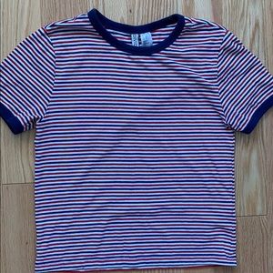 H&M blue white and red stripped short sleeve shirt